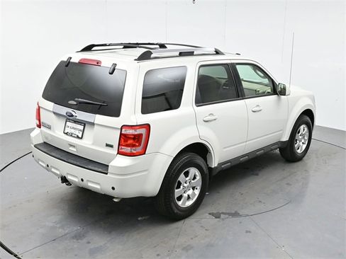 Used 2011 Ford Escape Limited w/ 302A Rapid Spec Order Code image 39