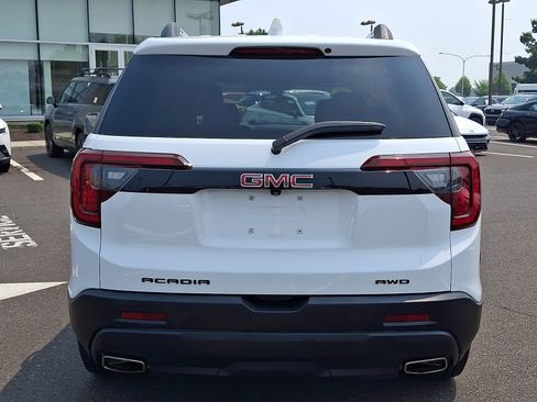 Used 2023 GMC Acadia SLE w/ Driver Convenience Package AWD/4WD image 5