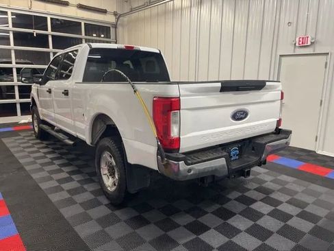Used 2019 Ford F250 XLT w/ XLT Value Package image 6