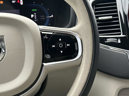 Certified 2023 Volvo XC90 T8 Ultimate image 11
