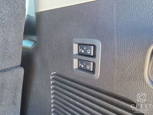 Used 2022 INFINITI QX80 Luxe w/ All-Season Package image 29