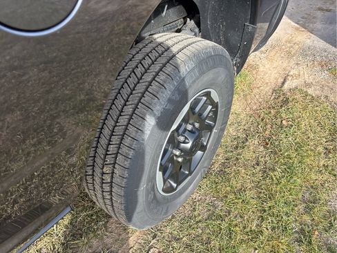 New 2025 RAM 3500 Laramie image 23