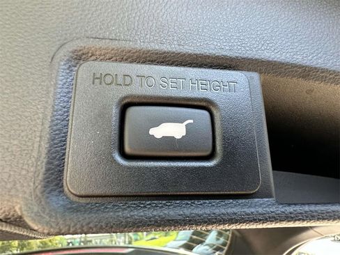 Used 2025 Acura RDX A-Spec image 32