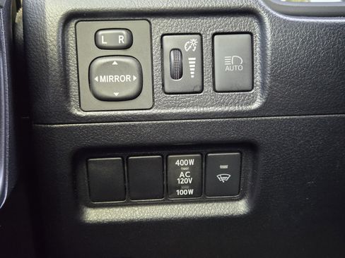 Used 2024 Toyota 4Runner SR5 AWD/4WD image 19