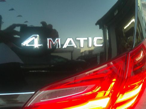 Used 2014 Mercedes-Benz GL 450 4MATIC image 38