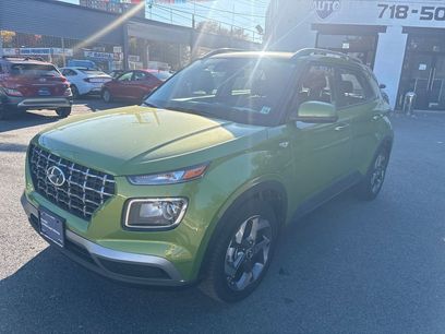 Used 2024 Hyundai Venue SEL