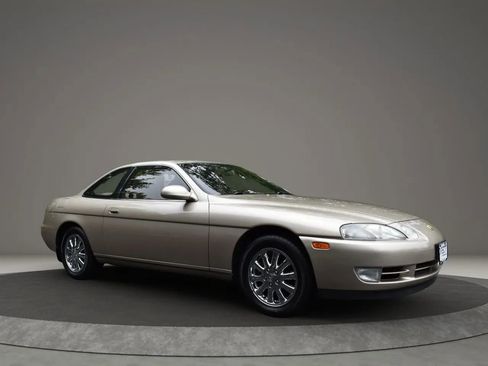 Used 1993 Lexus SC 400 Coupe image 3