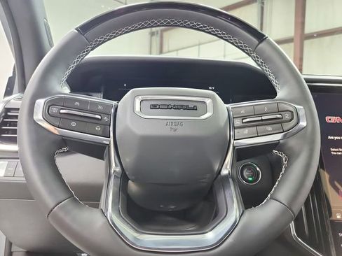 New 2026 GMC Acadia Denali w/ Super Cruise Package FWD image 25