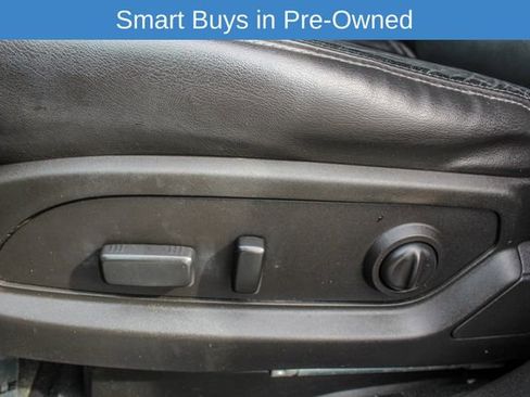 Used 2016 GMC Acadia SLT image 19