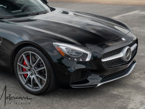 Used 2016 Mercedes-Benz AMG GT S image 11