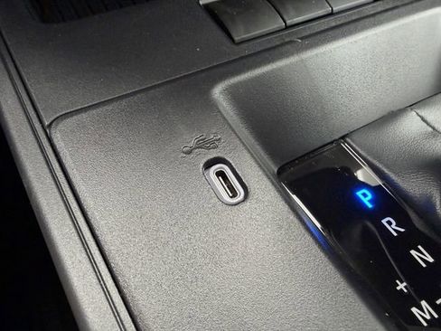 New 2026 Toyota Corolla Cross L image 18