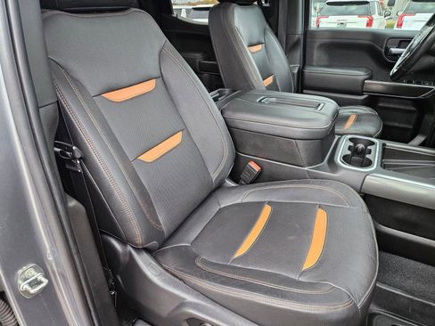 Used 2021 GMC Sierra 1500 AT4 w/ AT4 Premium Package image 29