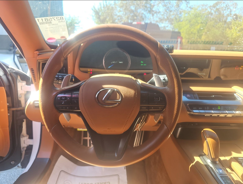 Used 2021 Lexus LC 500 Convertible w/ Touring Package RWD image 2