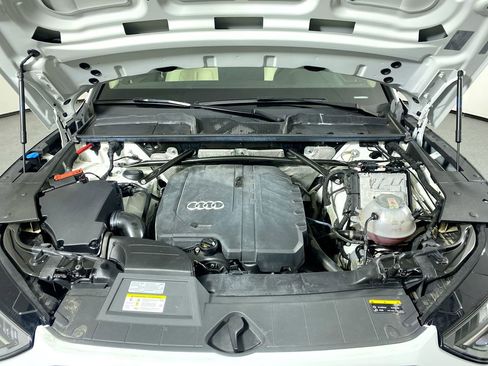 Used 2021 Audi Q5 Premium Plus w/ Premium Plus Package image 27