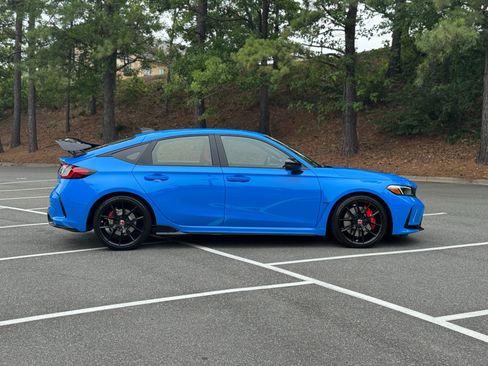 Used 2025 Honda Civic Type R image 14