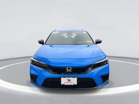 Used 2022 Honda Civic Sport image 2