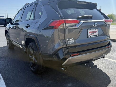 Used 2019 Toyota RAV4 XSE image 8