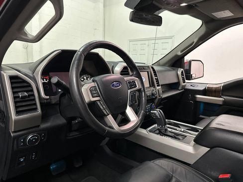 Used 2020 Ford F150 Lariat RWD image 28