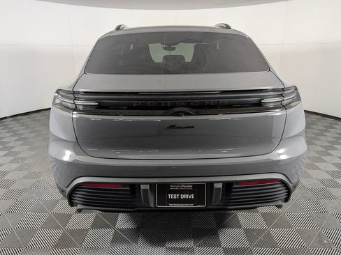 New 2026 Porsche Macan Electric image 7