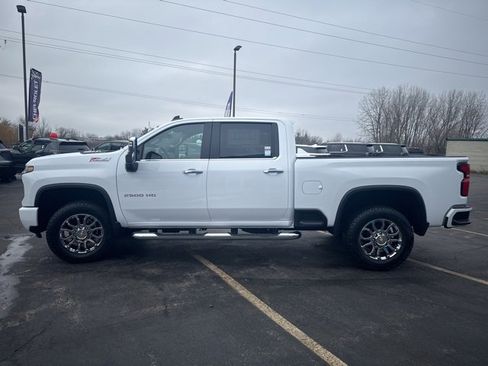 New 2026 Chevrolet Silverado 2500 LT w/ Z71 Chrome Sport Edition image 6
