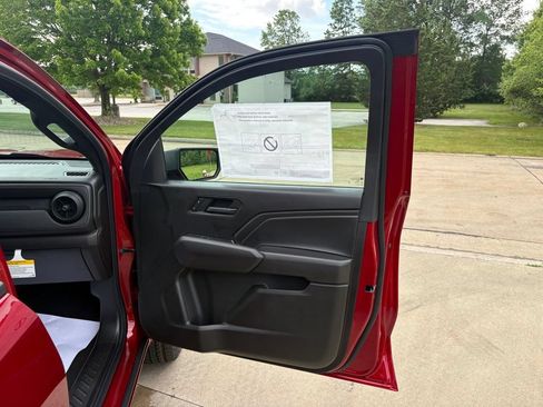 New 2026 Chevrolet Colorado W/T w/ WT Custom Package AWD/4WD image 27