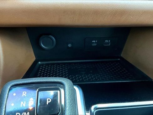 Used 2023 Nissan Pathfinder Platinum image 17