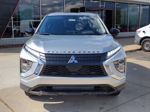 New 2026 Mitsubishi Eclipse Cross LE AWD/4WD image 11