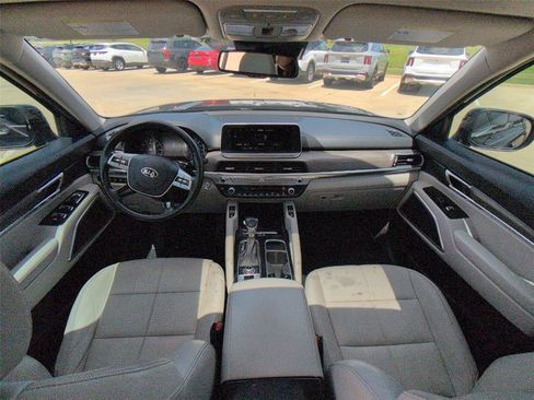 Used 2021 Kia Telluride EX w/ EX Premium Package AWD/4WD image 28