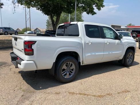 New 2026 Nissan Frontier SV w/ All-Weather Content Package AWD/4WD image 5