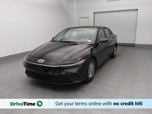 Used 2024 Hyundai Elantra SE FWD image 1