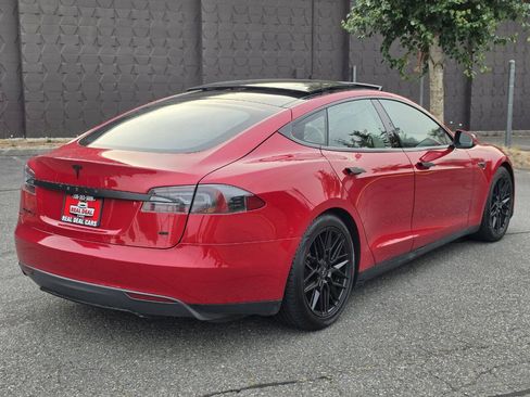 Used 2013 Tesla Model S RWD image 5