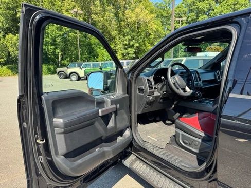 Used 2020 Ford F150 XLT w/ Equipment Group 302A Luxury AWD/4WD image 12
