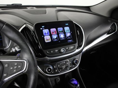 Used 2018 Chevrolet Volt Premier w/ Driver Confidence Package image 13