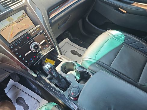 Used 2016 Ford Explorer Platinum AWD/4WD image 52