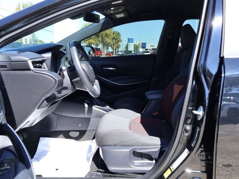 Used 2024 Toyota Corolla SE image 7