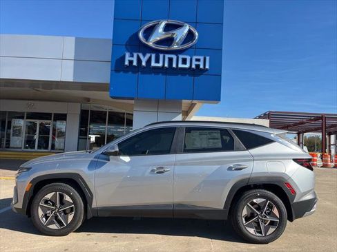 New 2026 Hyundai Tucson SEL FWD image 1