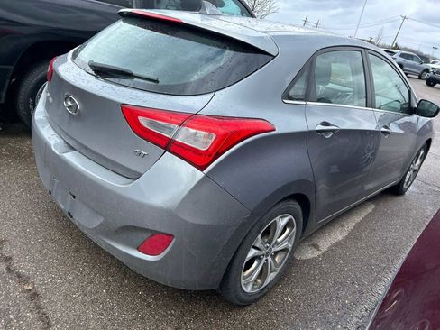 Used 2014 Hyundai Elantra GT w/ Option Group 02 image 9