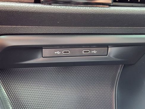 Used 2022 Volkswagen GTI SE image 20