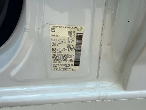 Used 2018 Nissan NV 3500 SL RWD image 24