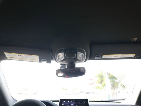 New 2026 Jeep Compass Latitude image 26