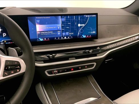Certified 2026 BMW X5 xDrive40i AWD/4WD image 5