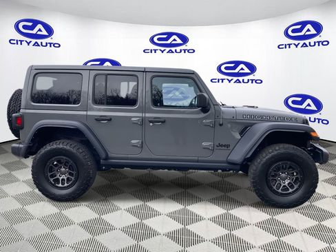 Used 2023 Jeep Wrangler Unlimited Sport AWD/4WD image 2
