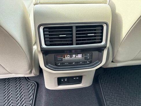 New 2026 Volkswagen Atlas SEL Premium R-Line AWD/4WD image 20