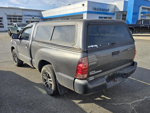 Used 2014 Toyota Tacoma 2WD Regular Cab image 9