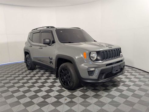 Used 2022 Jeep Renegade Sport w/ Sport Appearance Group image 3