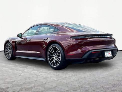 Used 2022 Porsche Taycan RWD image 5