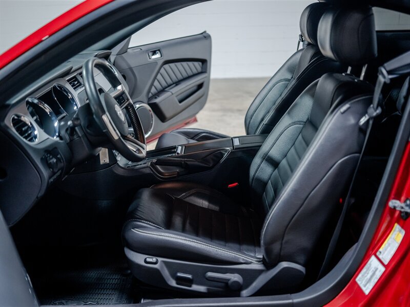 Used 2012 Ford Mustang Premium RWD image 20