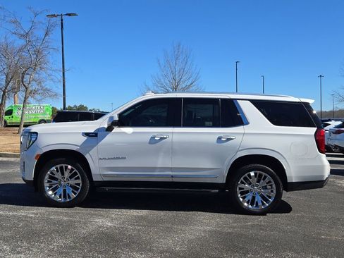 Used 2021 GMC Yukon SLT w/ SLT Luxury Plus Package image 12