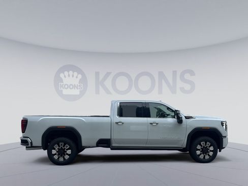New 2026 GMC Sierra 3500 Denali w/ Denali Reserve Package AWD/4WD image 5