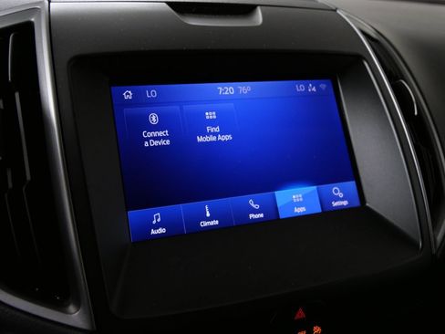 Used 2020 Ford Edge SE FWD image 27